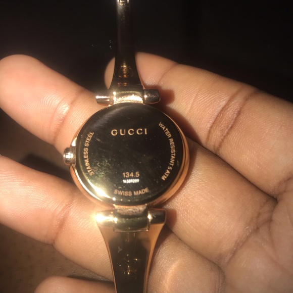 Gucci Watch (small) - Picture 4 of 6